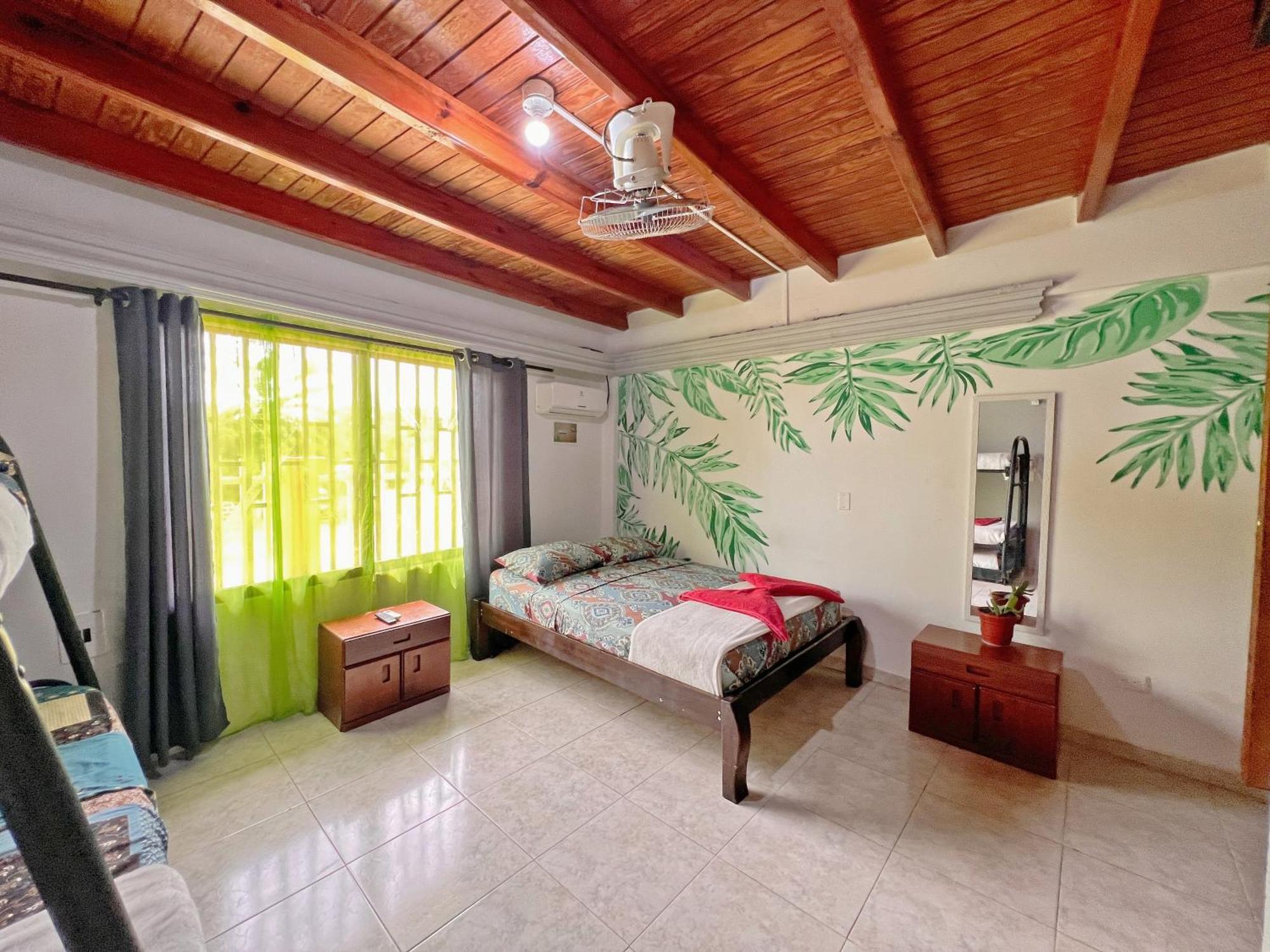 Hostal Mom Mariela San Andrés Εξωτερικό φωτογραφία